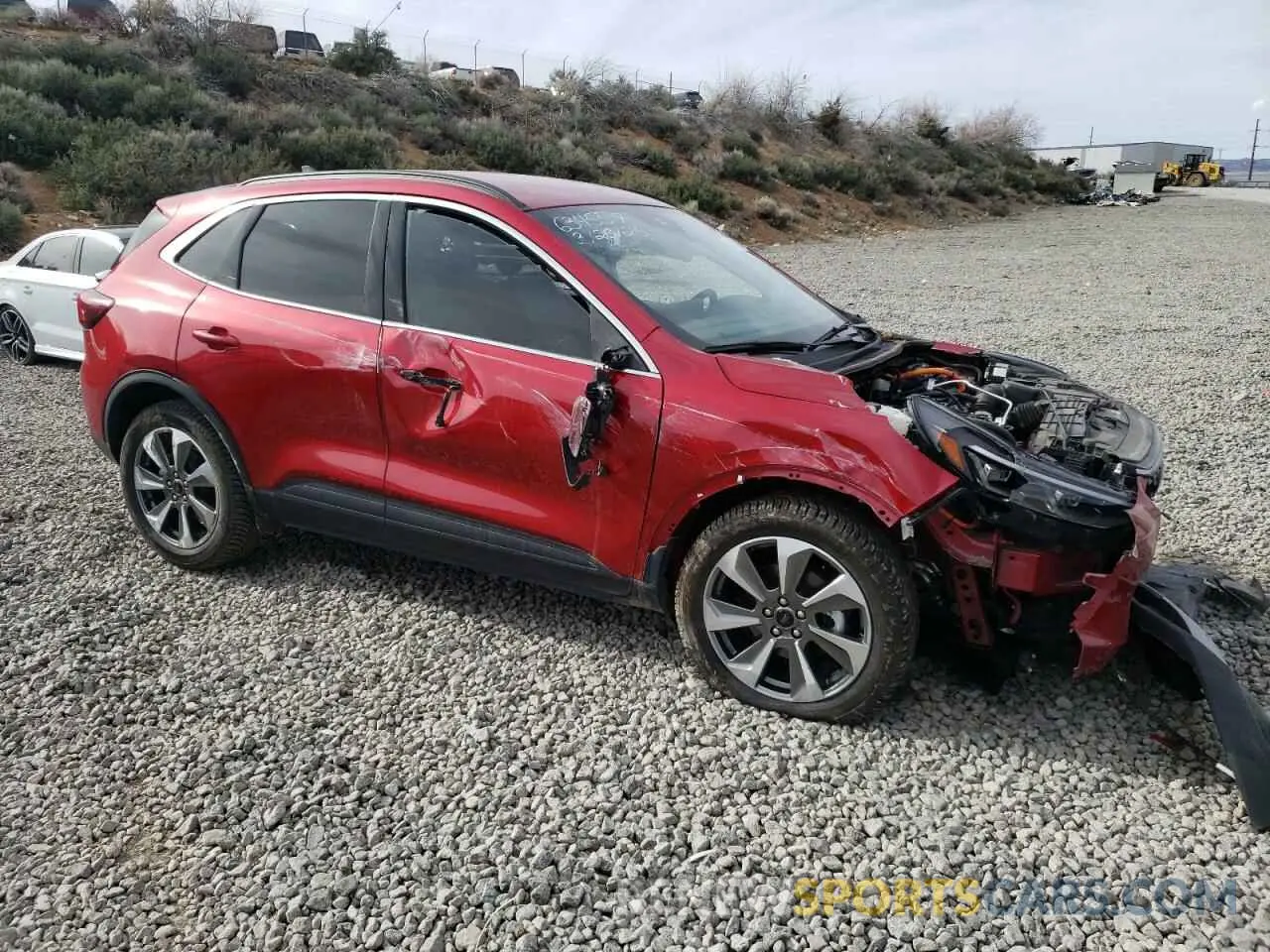 4 Фотография поврежденного автомобиля 1FMCU9JZ4PUA31124 FORD ESCAPE PLA 2023