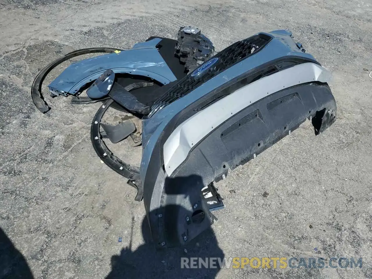 13 Photograph of a damaged car 1FMCU9JZ4PUA40132 FORD ESCAPE PLA 2023