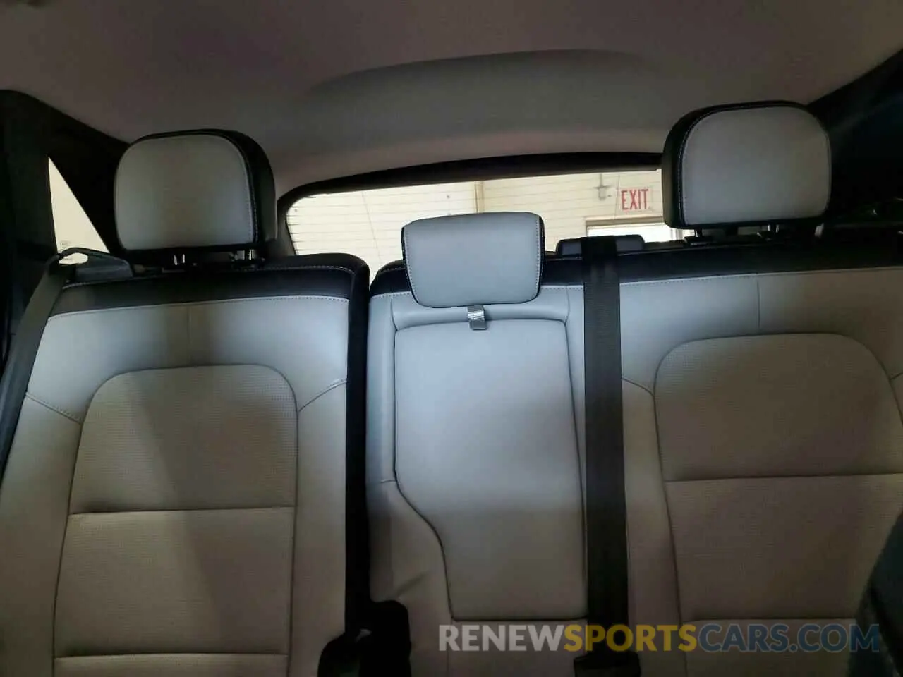 10 Photograph of a damaged car 1FMCU9JA6RUA69547 FORD ESCAPE PLA 2024