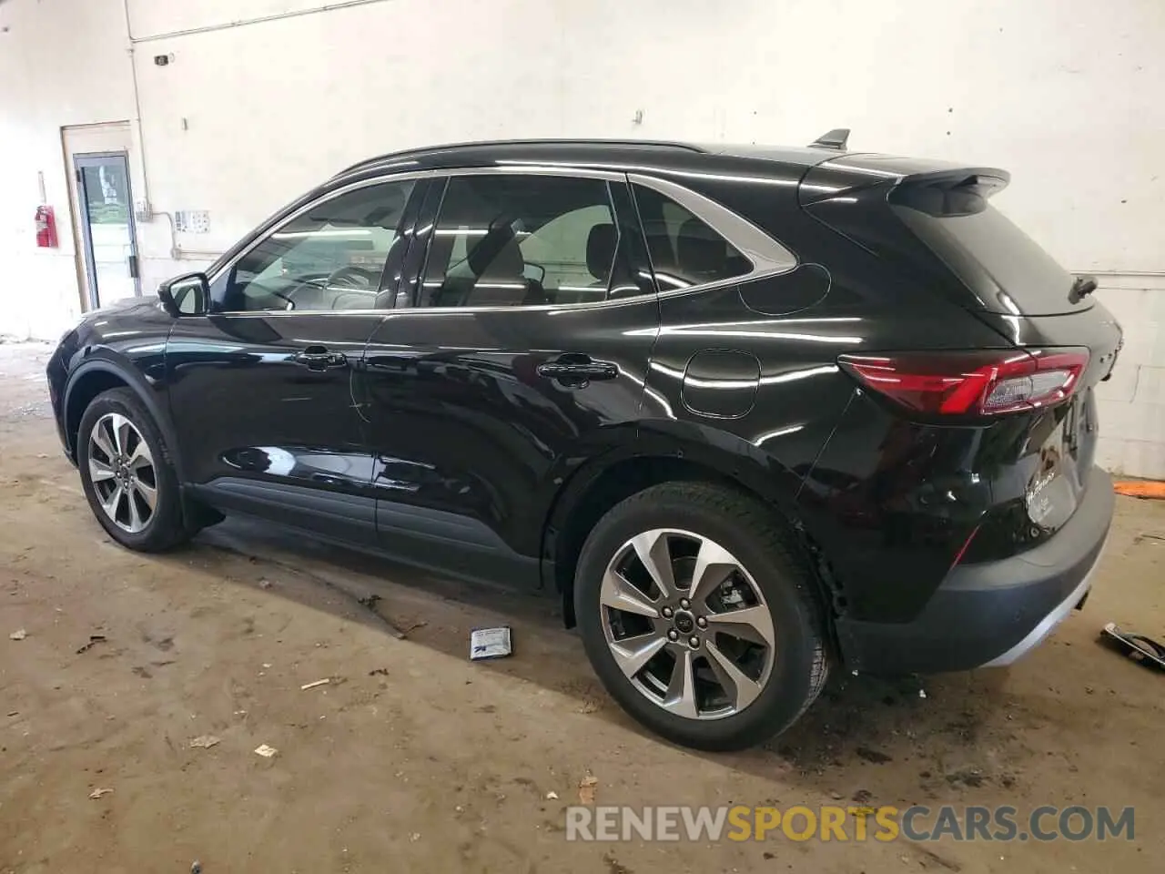 2 Photograph of a damaged car 1FMCU9JA6RUA69547 FORD ESCAPE PLA 2024