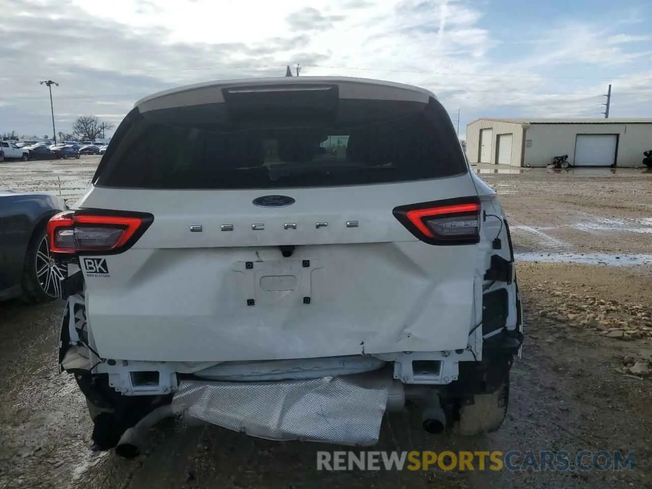 6 Photograph of a damaged car 1FMCU0MN0PUA53447 FORD ESCAPE ST 2023