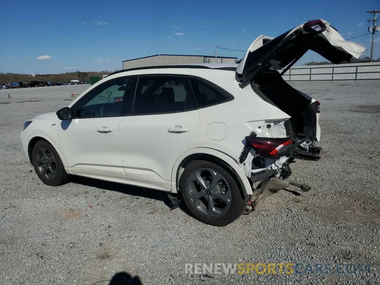 2 Фотография поврежденного автомобиля 1FMCU0MN0PUB42452 FORD ESCAPE ST 2023