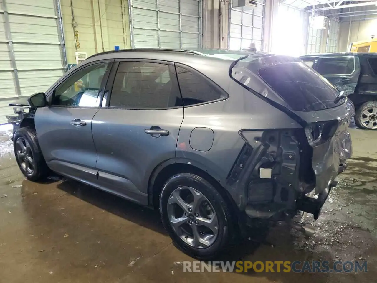2 Фотография поврежденного автомобиля 1FMCU0MN7PUA05864 FORD ESCAPE ST 2023