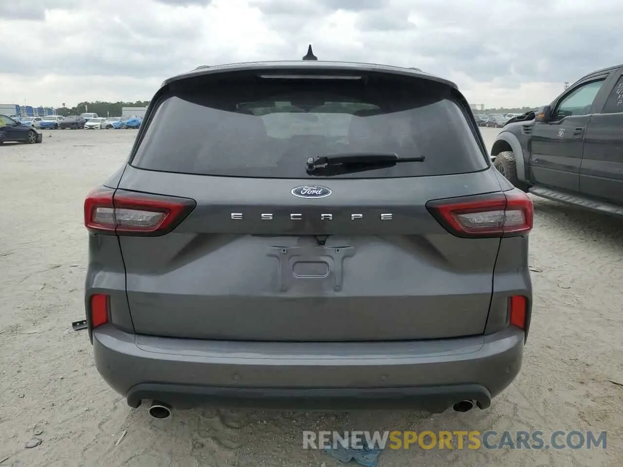 6 Photograph of a damaged car 1FMCU0MN7PUA52411 FORD ESCAPE ST 2023