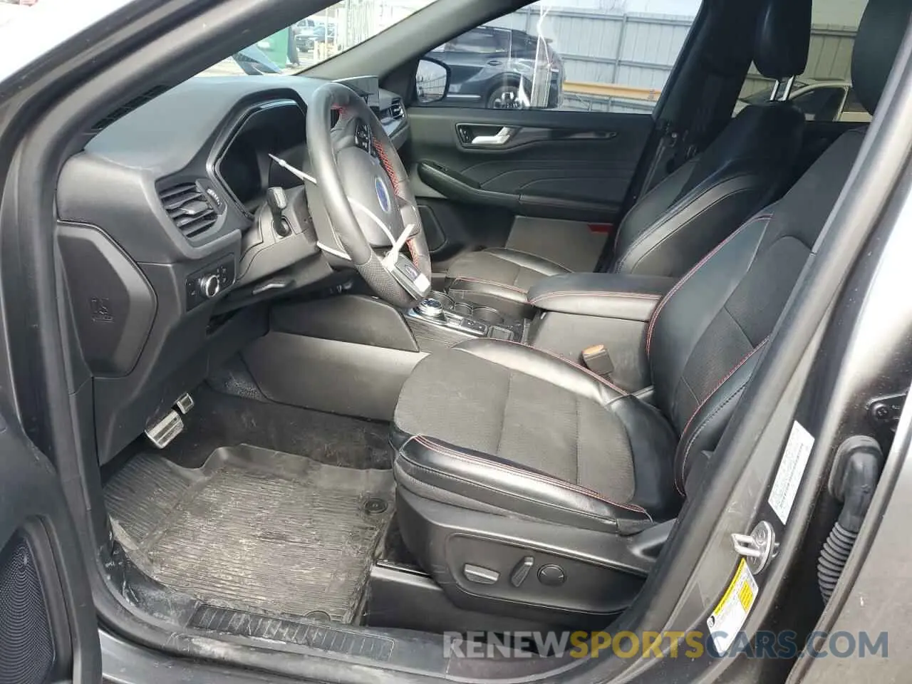 7 Фотография поврежденного автомобиля 1FMCU9MN8PUB12314 FORD ESCAPE ST 2023
