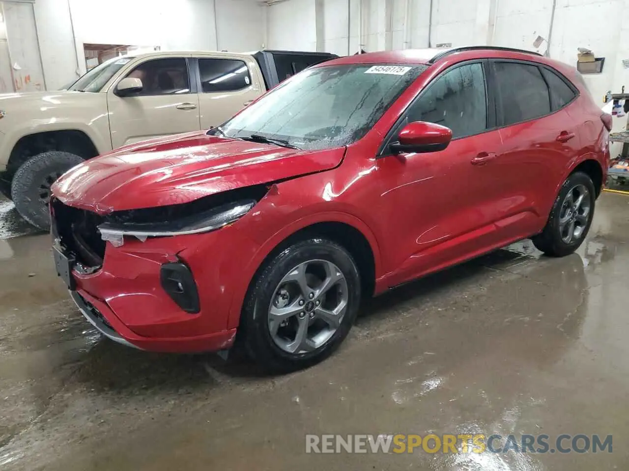 1 Фотография поврежденного автомобиля 1FMCU9NA1PUB39804 FORD ESCAPE ST 2023