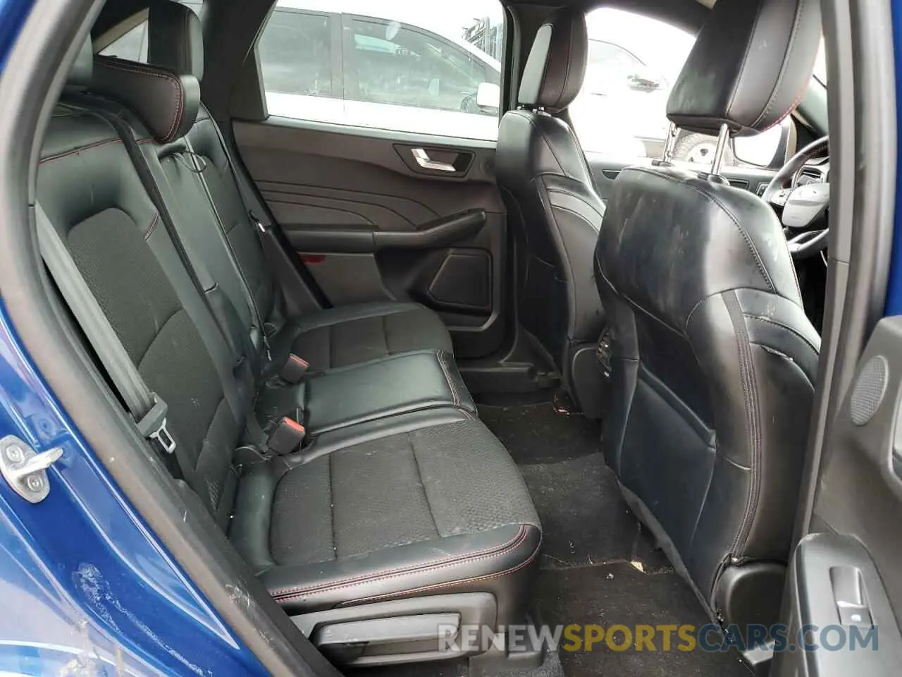 10 Фотография поврежденного автомобиля 1FMCU9NA4PUB46326 FORD ESCAPE ST 2023