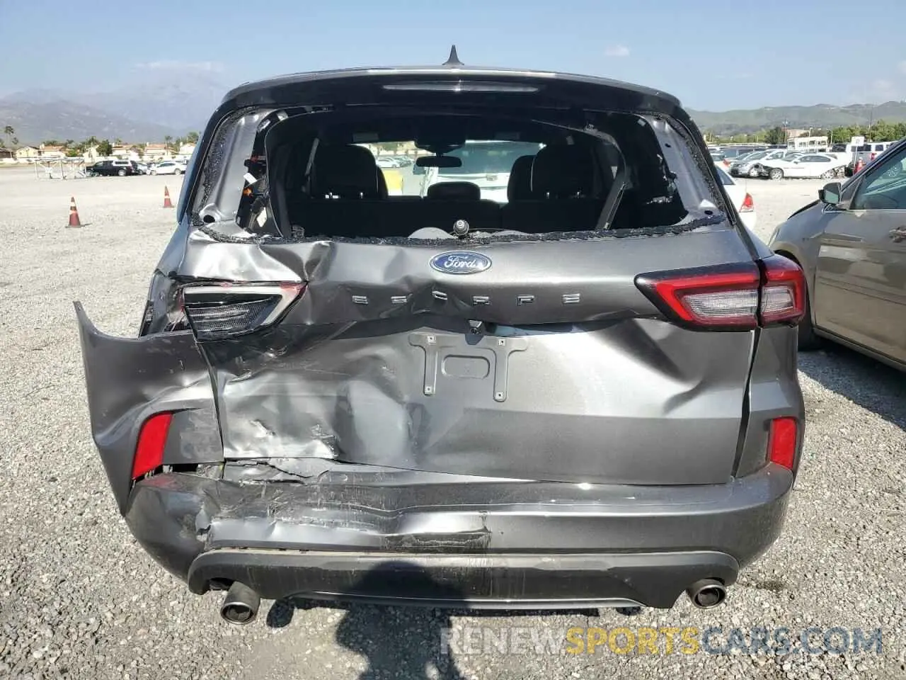 6 Photograph of a damaged car 1FMCU0MN1RUA27331 FORD ESCAPE ST 2024