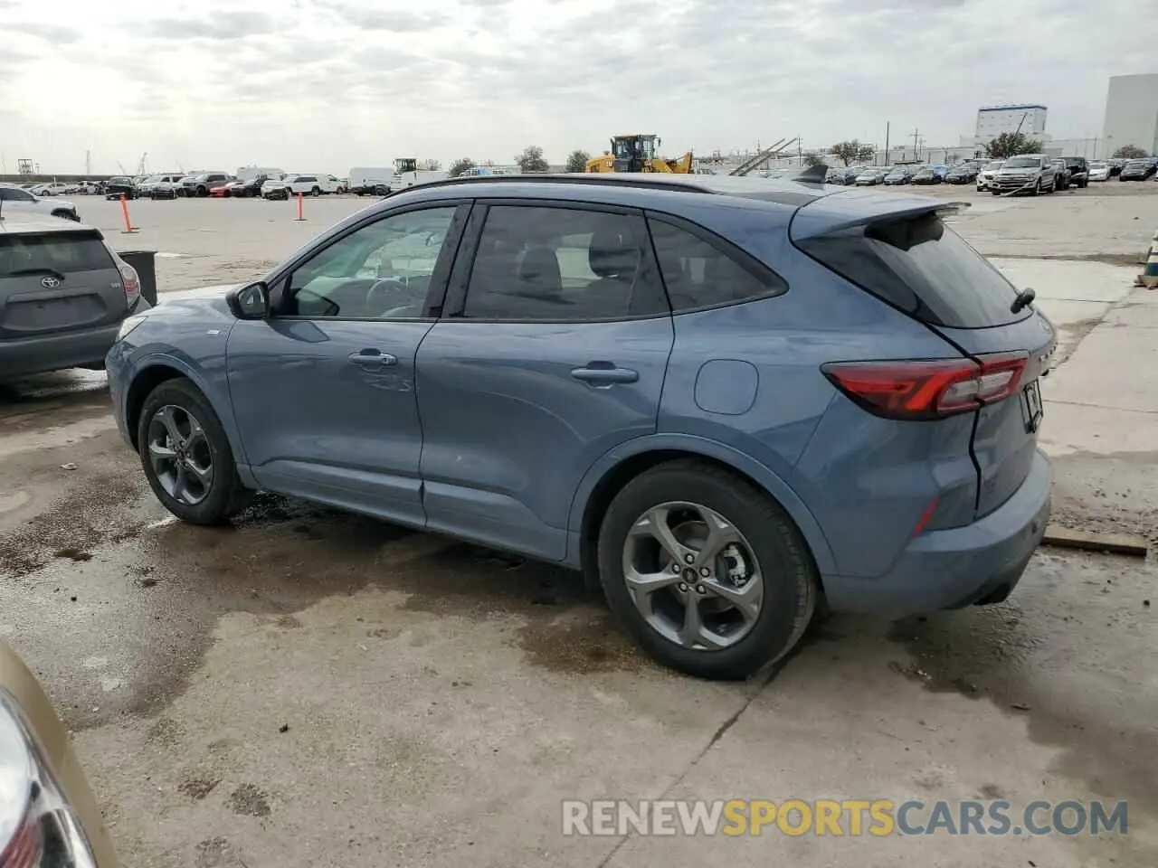 2 Фотография поврежденного автомобиля 1FMCU0MN3RUB58325 FORD ESCAPE ST 2024