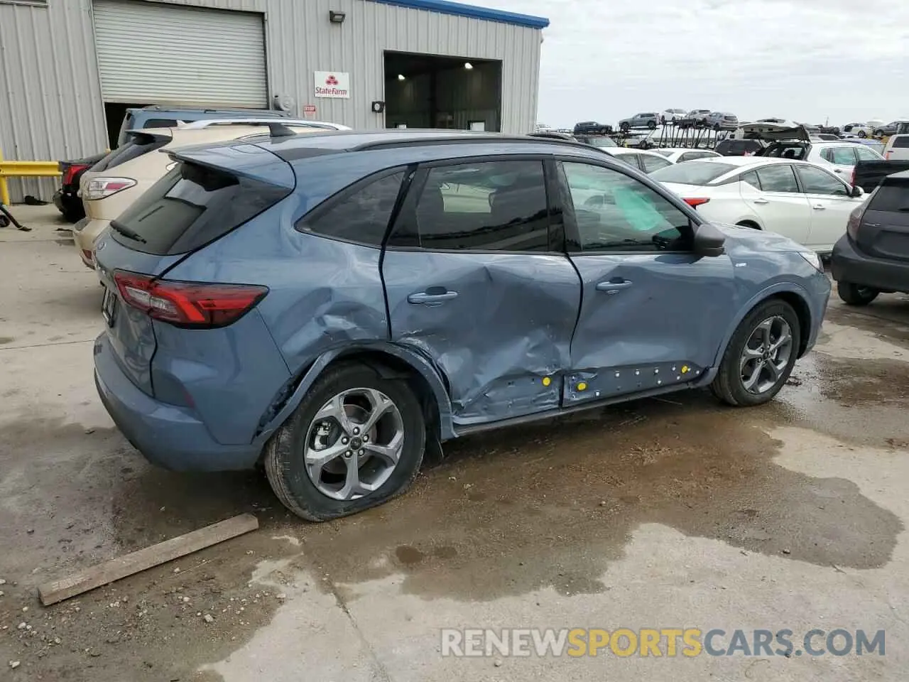 3 Фотография поврежденного автомобиля 1FMCU0MN3RUB58325 FORD ESCAPE ST 2024