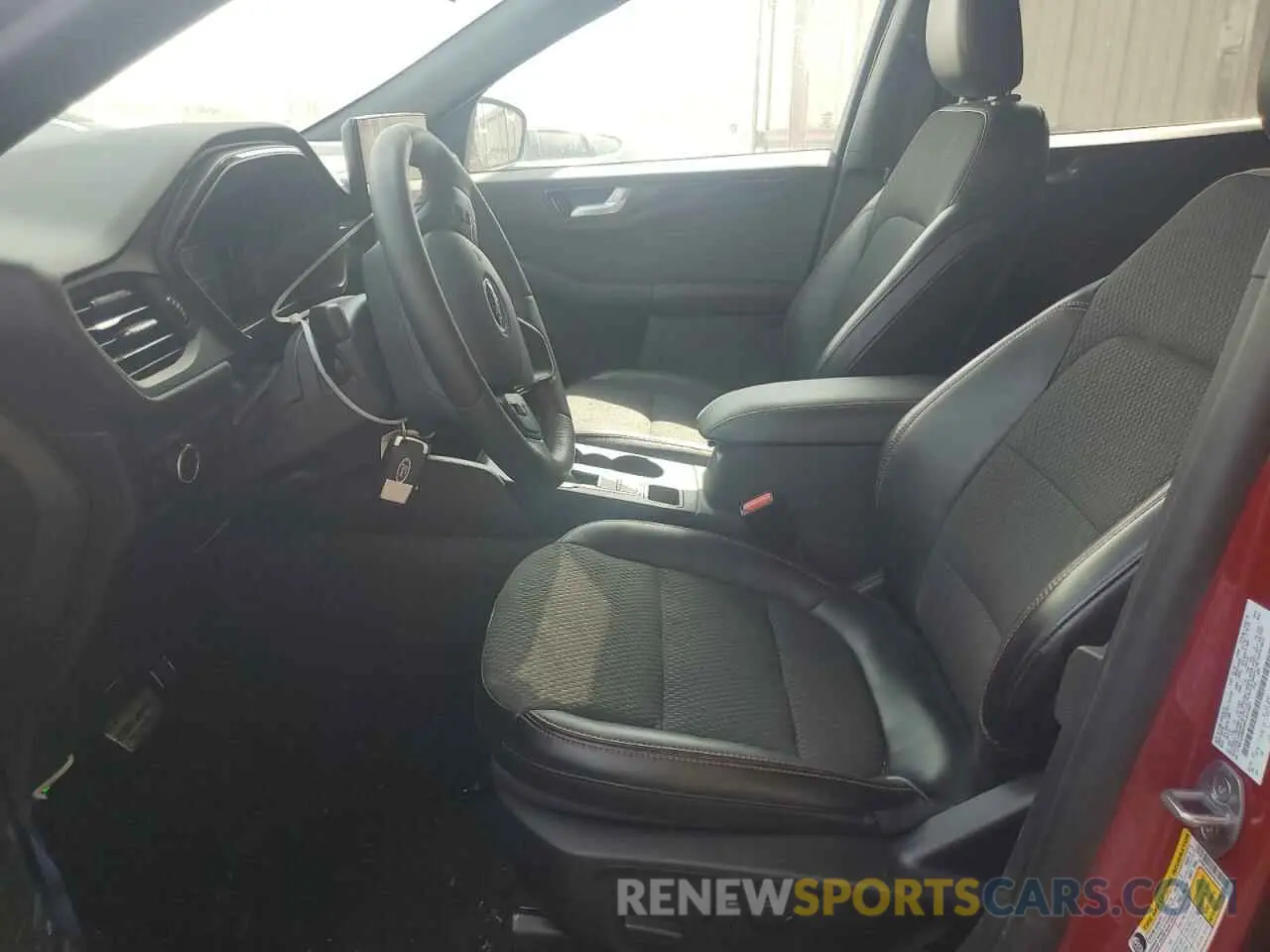 7 Фотография поврежденного автомобиля 1FMCU0MN4RUA41823 FORD ESCAPE ST 2024