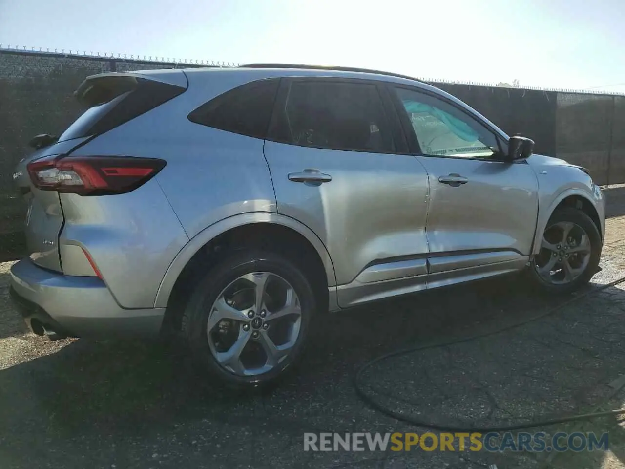 3 Photograph of a damaged car 1FMCU9MN9RUA23676 FORD ESCAPE ST 2024