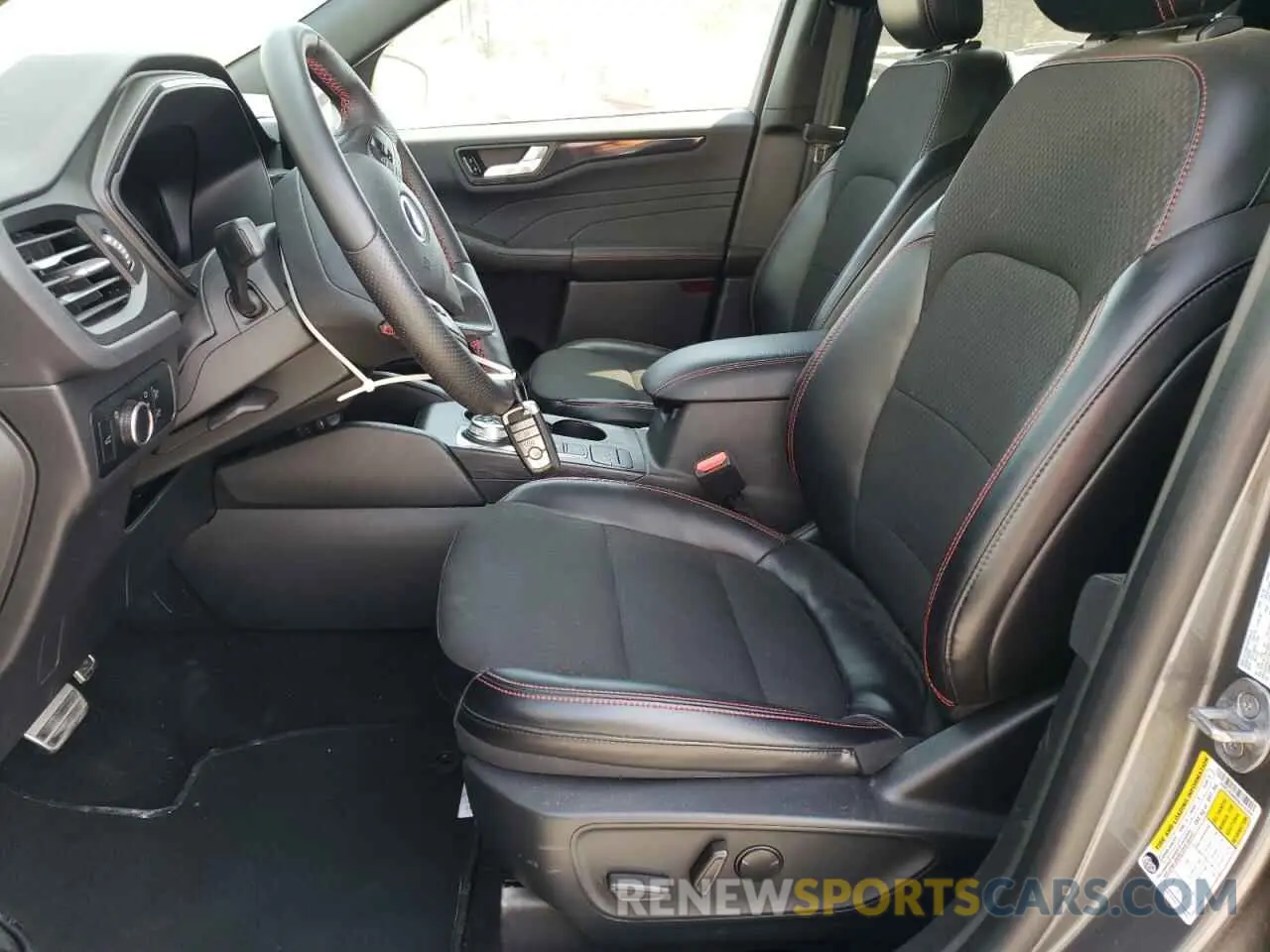 7 Фотография поврежденного автомобиля 1FMCU9MN9RUA25394 FORD ESCAPE ST 2024