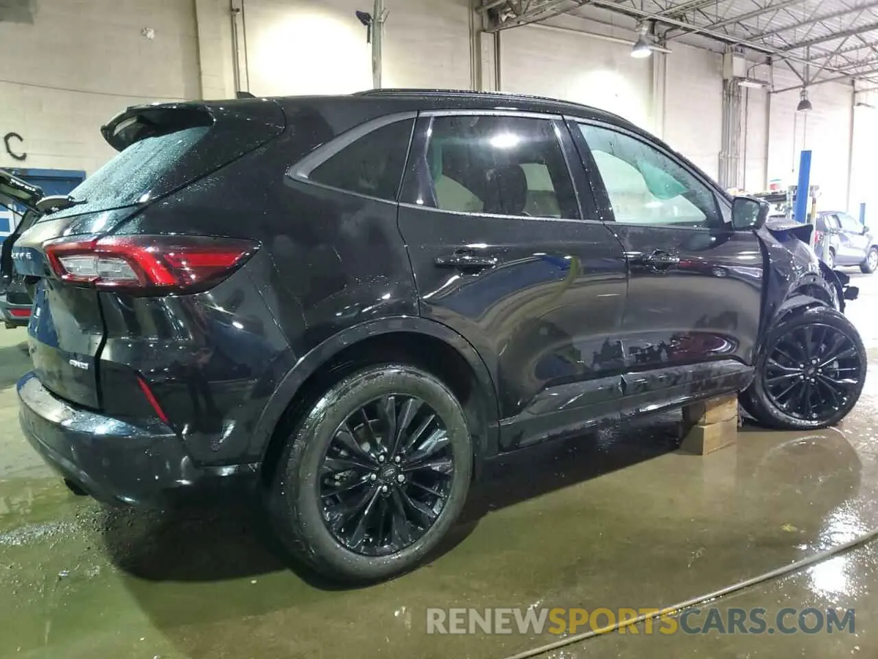 3 Photograph of a damaged car 1FMCU9PA0RUA09738 FORD ESCAPE ST 2024
