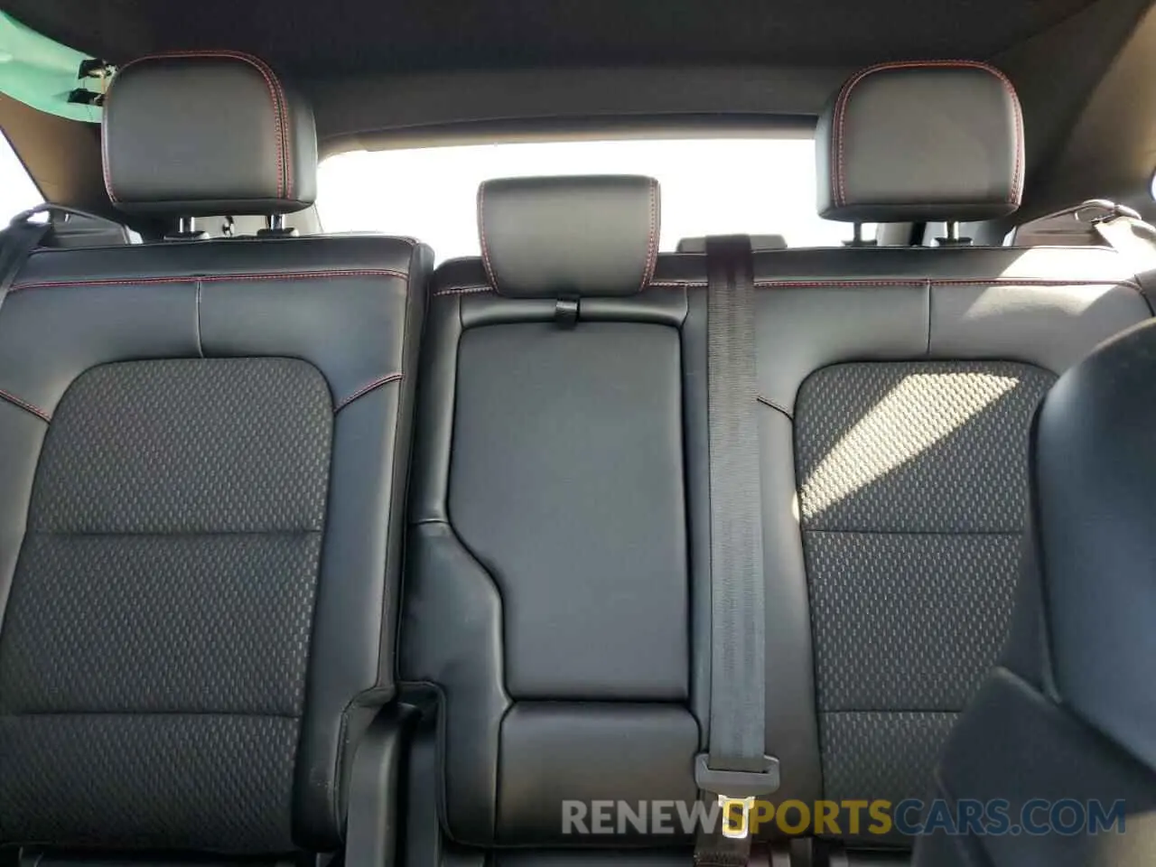 10 Фотография поврежденного автомобиля 1FMCU9PZ9RUA17584 FORD ESCAPE ST 2024