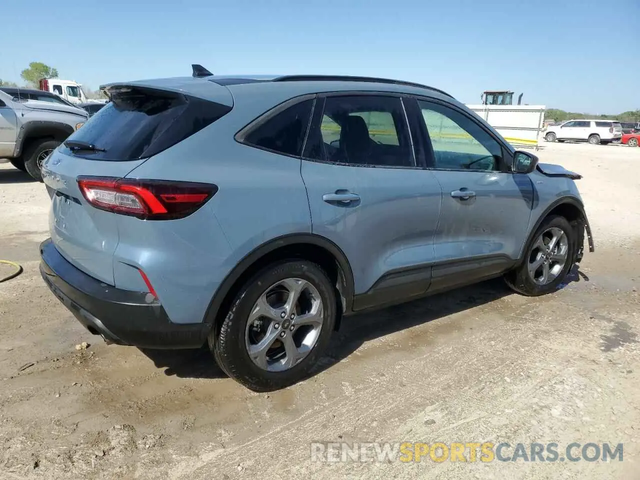 3 Фотография поврежденного автомобиля 1FMCU0MN1SUA09501 FORD ESCAPE ST 2025