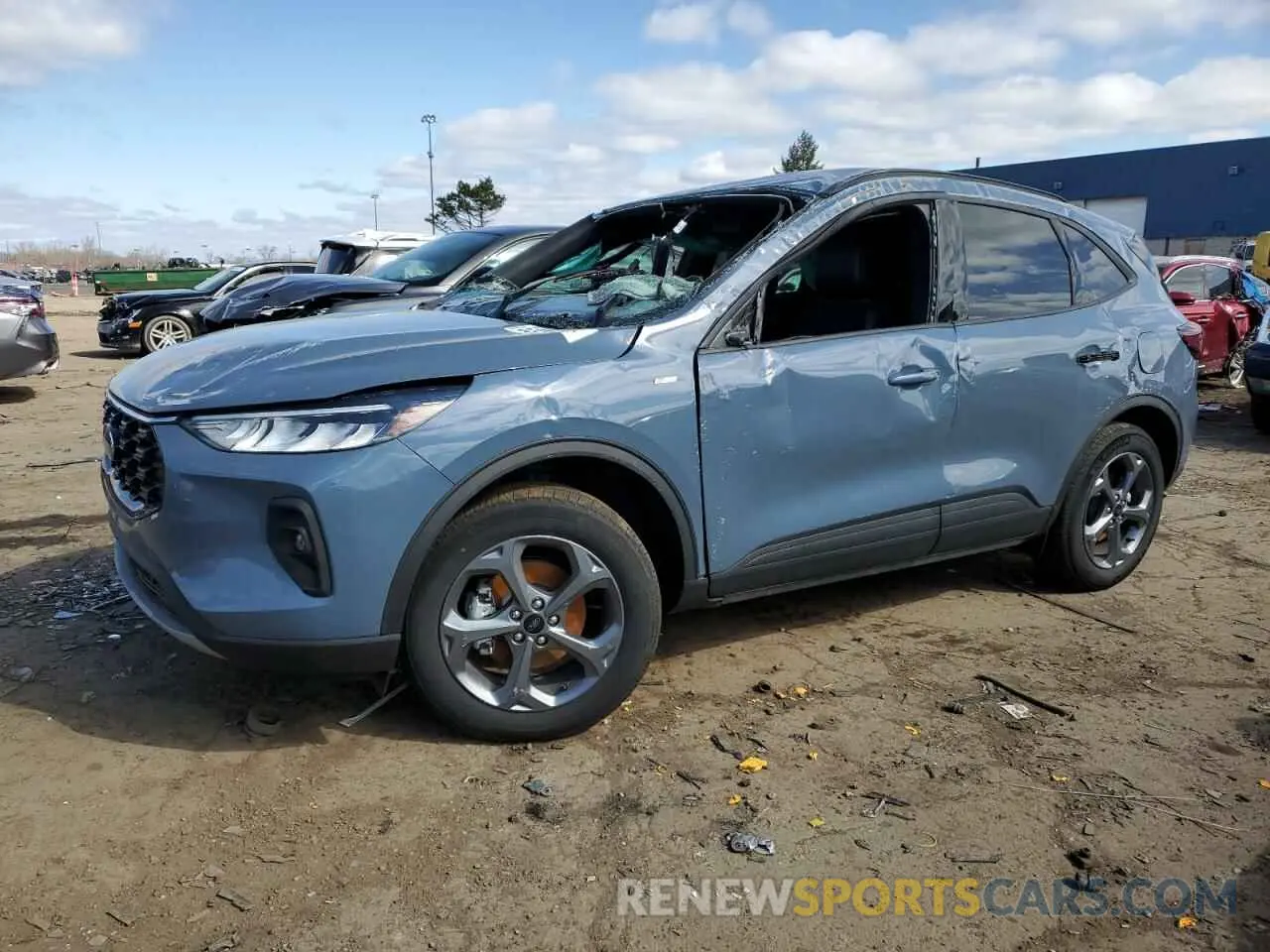1 Фотография поврежденного автомобиля 1FMCU9NZ5SUA10396 FORD ESCAPE ST 2025