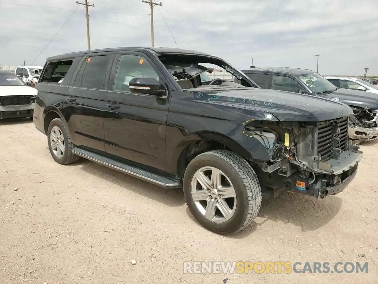 4 Photograph of a damaged car 1FMJK1HT0KEA82719 FORD EXPEDITION 2019