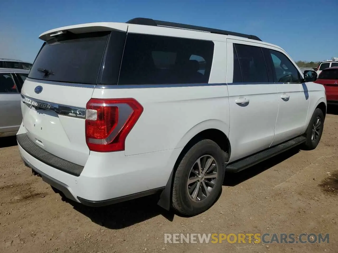 3 Photograph of a damaged car 1FMJK1JT5KEA20128 FORD EXPEDITION 2019