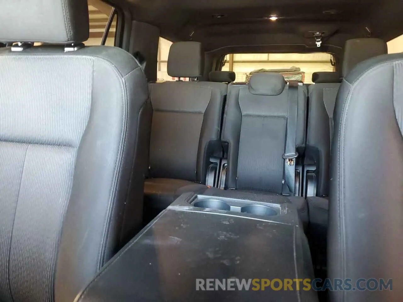 10 Photograph of a damaged car 1FMJK1JT6KEA58418 FORD EXPEDITION 2019