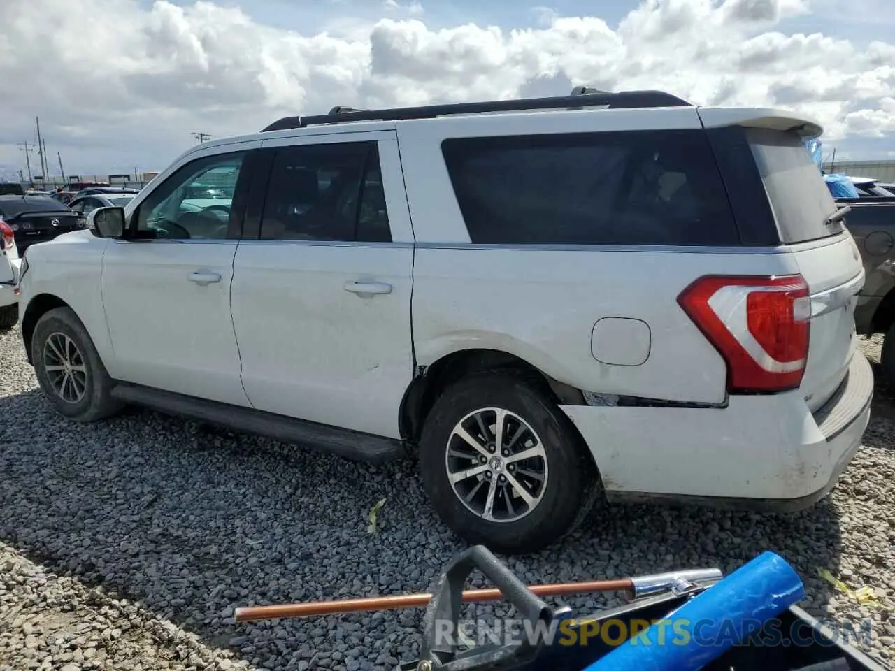 2 Photograph of a damaged car 1FMJK1JT8KEA39093 FORD EXPEDITION 2019