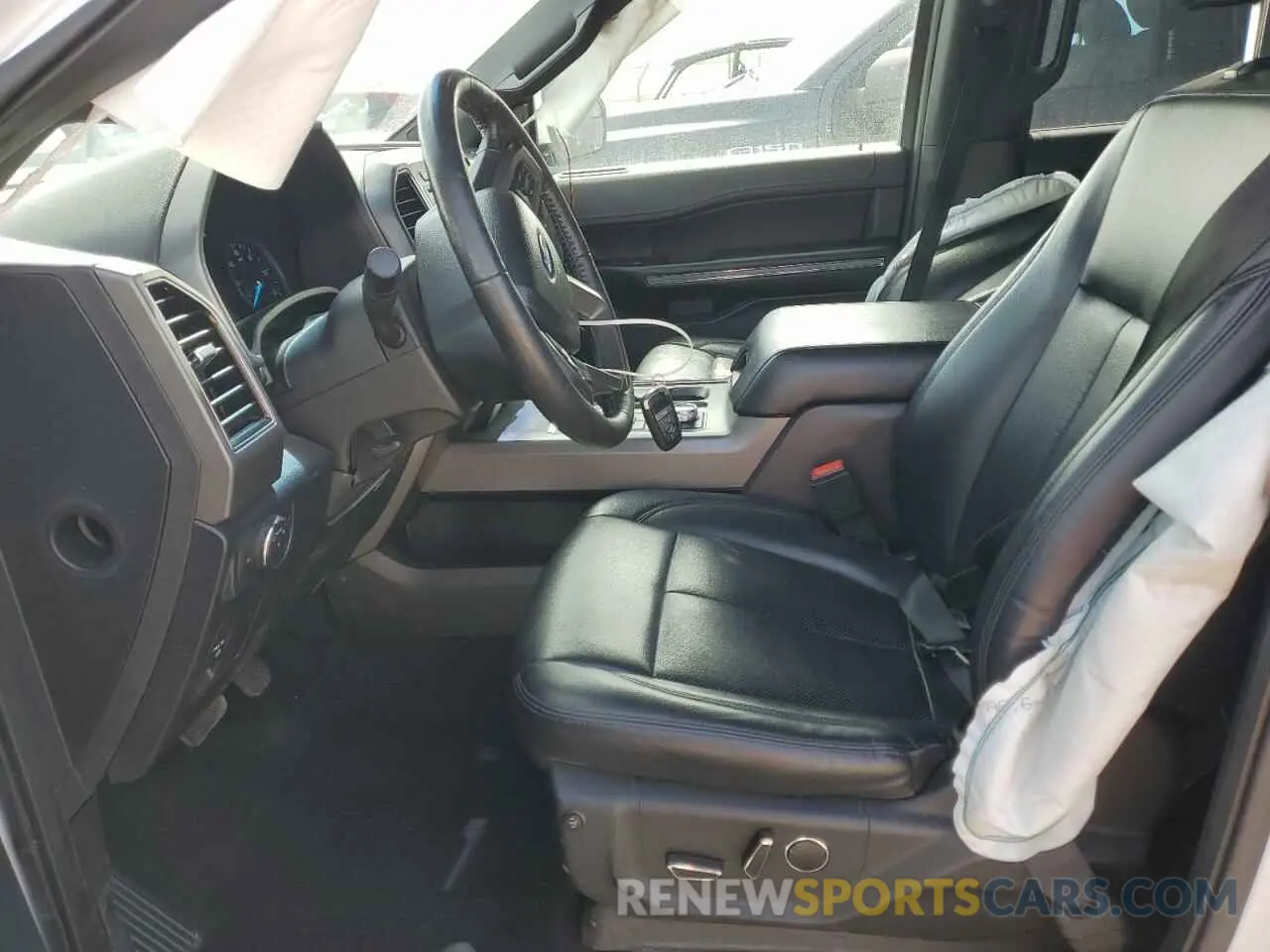 7 Photograph of a damaged car 1FMJK1JT8KEA39093 FORD EXPEDITION 2019