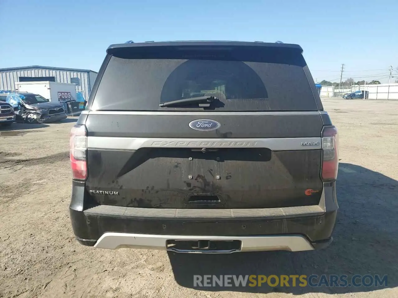 6 Photograph of a damaged car 1FMJK1LTXKEA14841 FORD EXPEDITION 2019