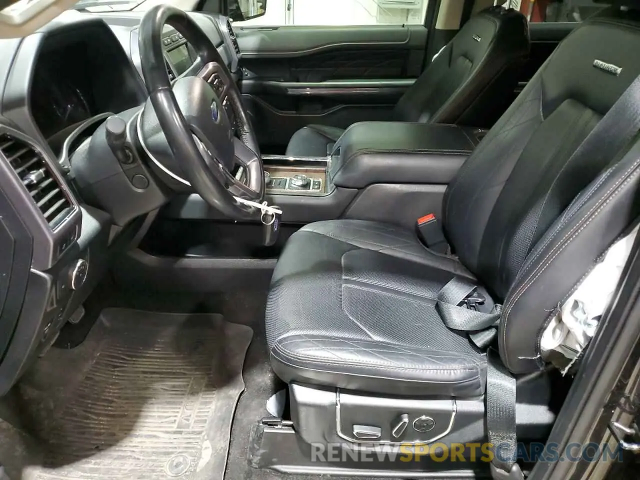 7 Photograph of a damaged car 1FMJK1MT5KEA61046 FORD EXPEDITION 2019
