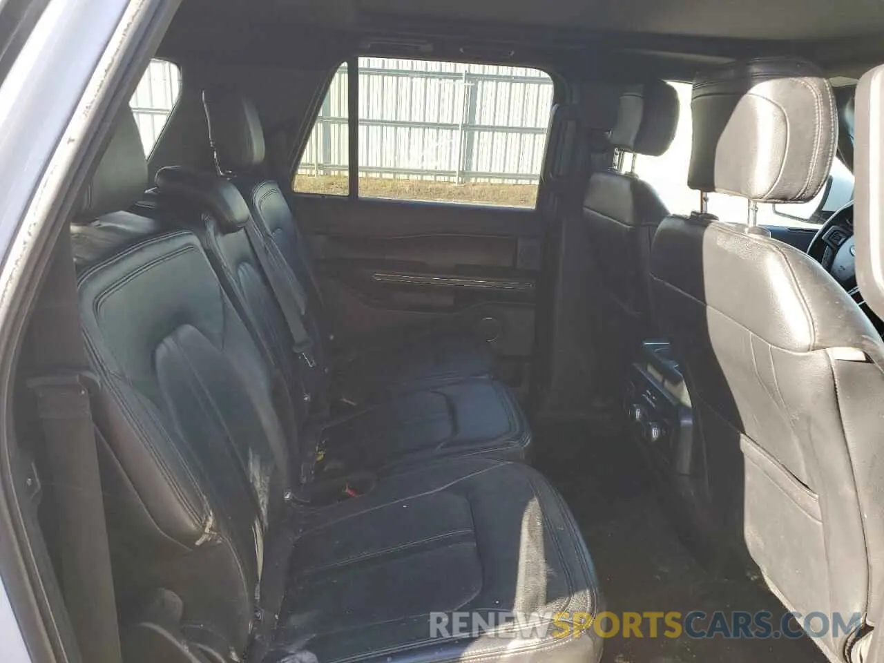 11 Photograph of a damaged car 1FMJK2AT0KEA58808 FORD EXPEDITION 2019