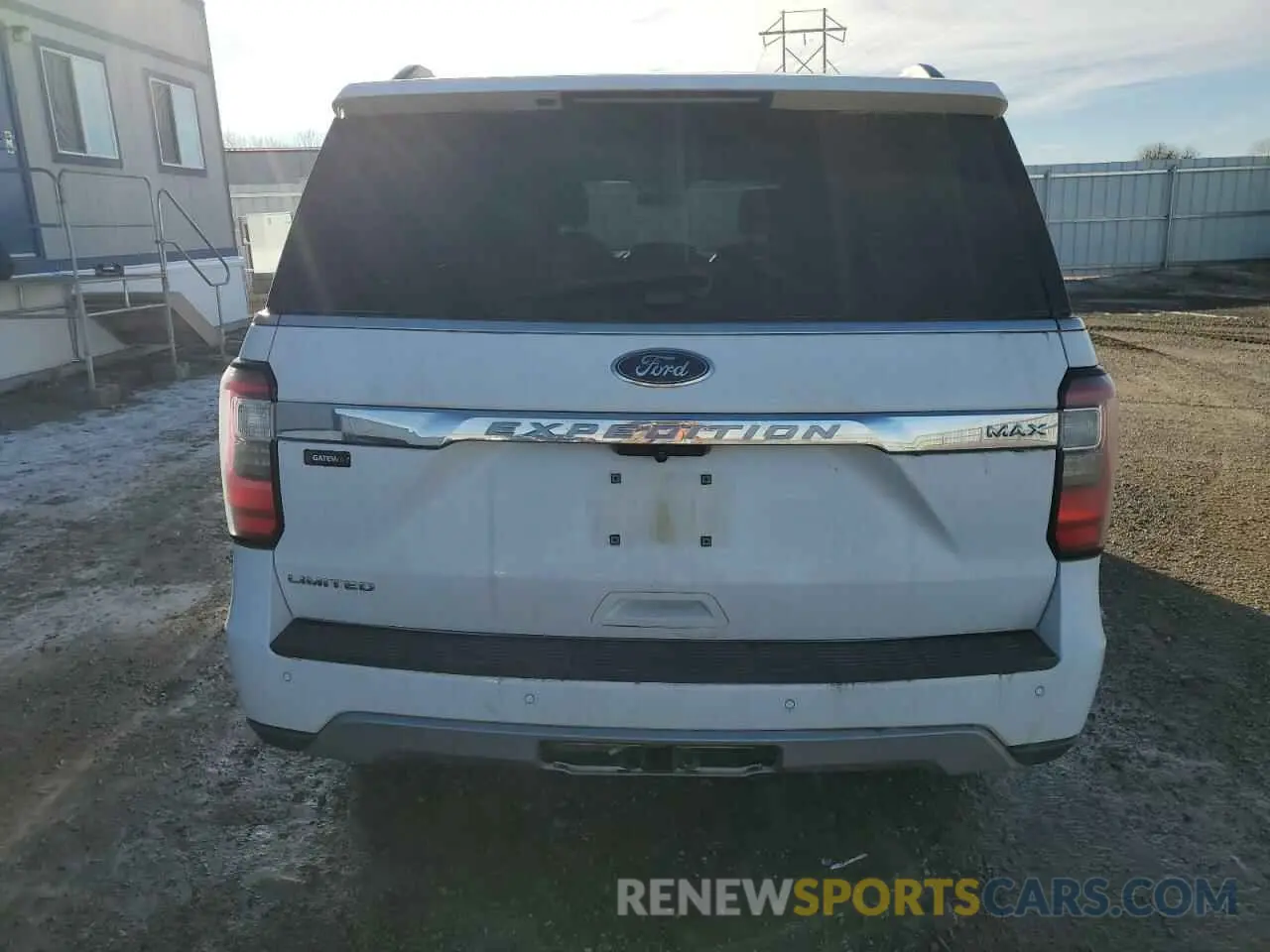 6 Photograph of a damaged car 1FMJK2AT0KEA58808 FORD EXPEDITION 2019