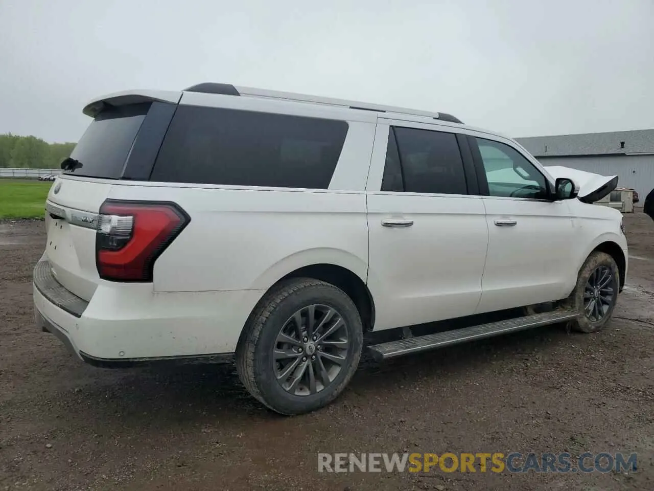 3 Photograph of a damaged car 1FMJK2AT4KEA03732 FORD EXPEDITION 2019