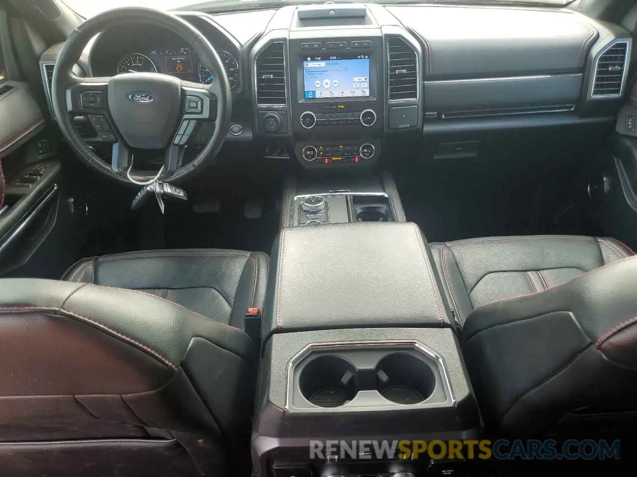 8 Photograph of a damaged car 1FMJK2AT5KEA88046 FORD EXPEDITION 2019