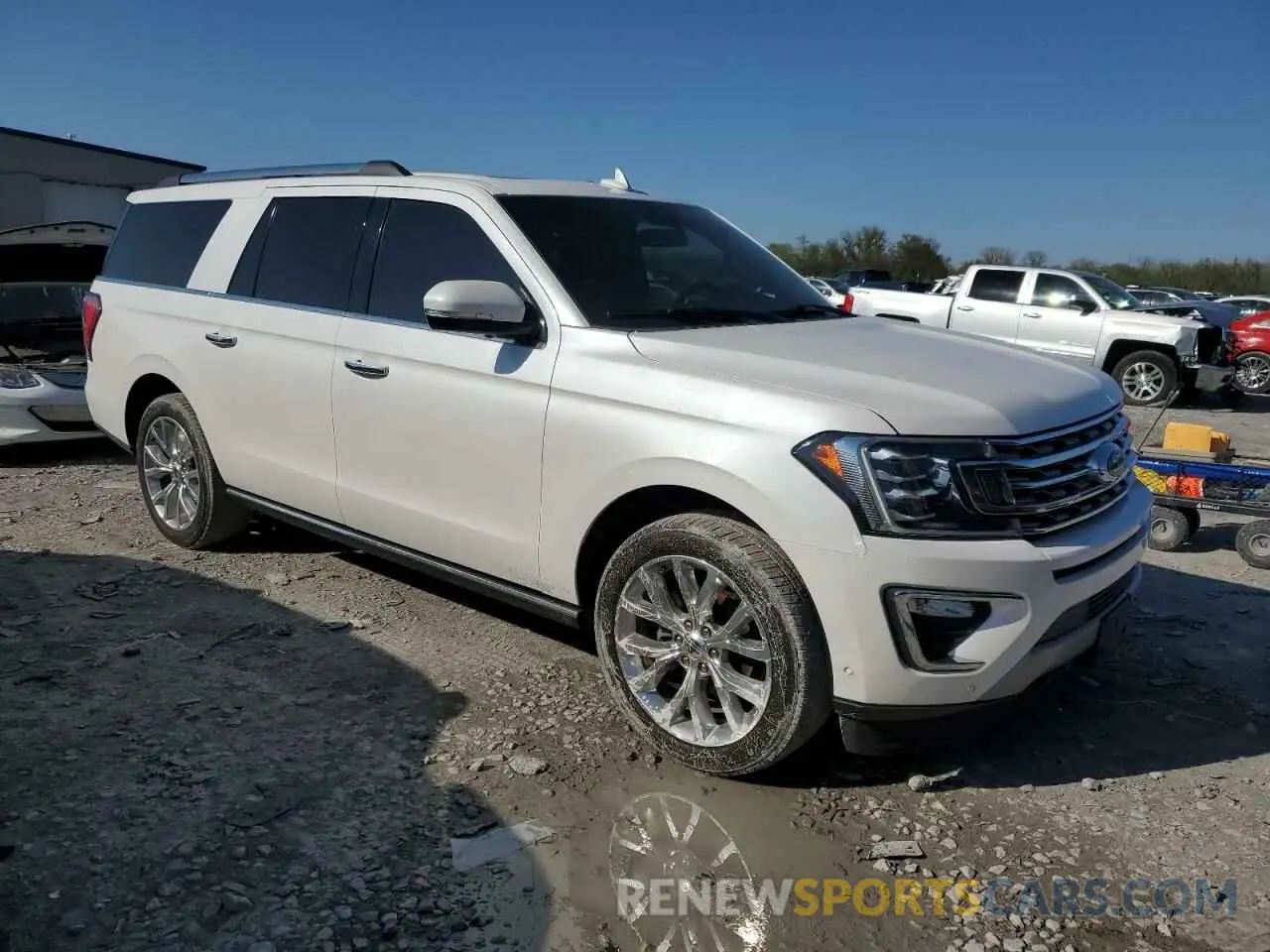 4 Photograph of a damaged car 1FMJK2AT8KEA69166 FORD EXPEDITION 2019