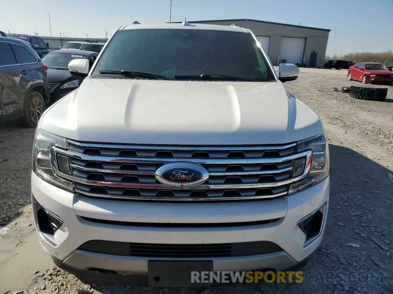 5 Photograph of a damaged car 1FMJK2AT8KEA69166 FORD EXPEDITION 2019