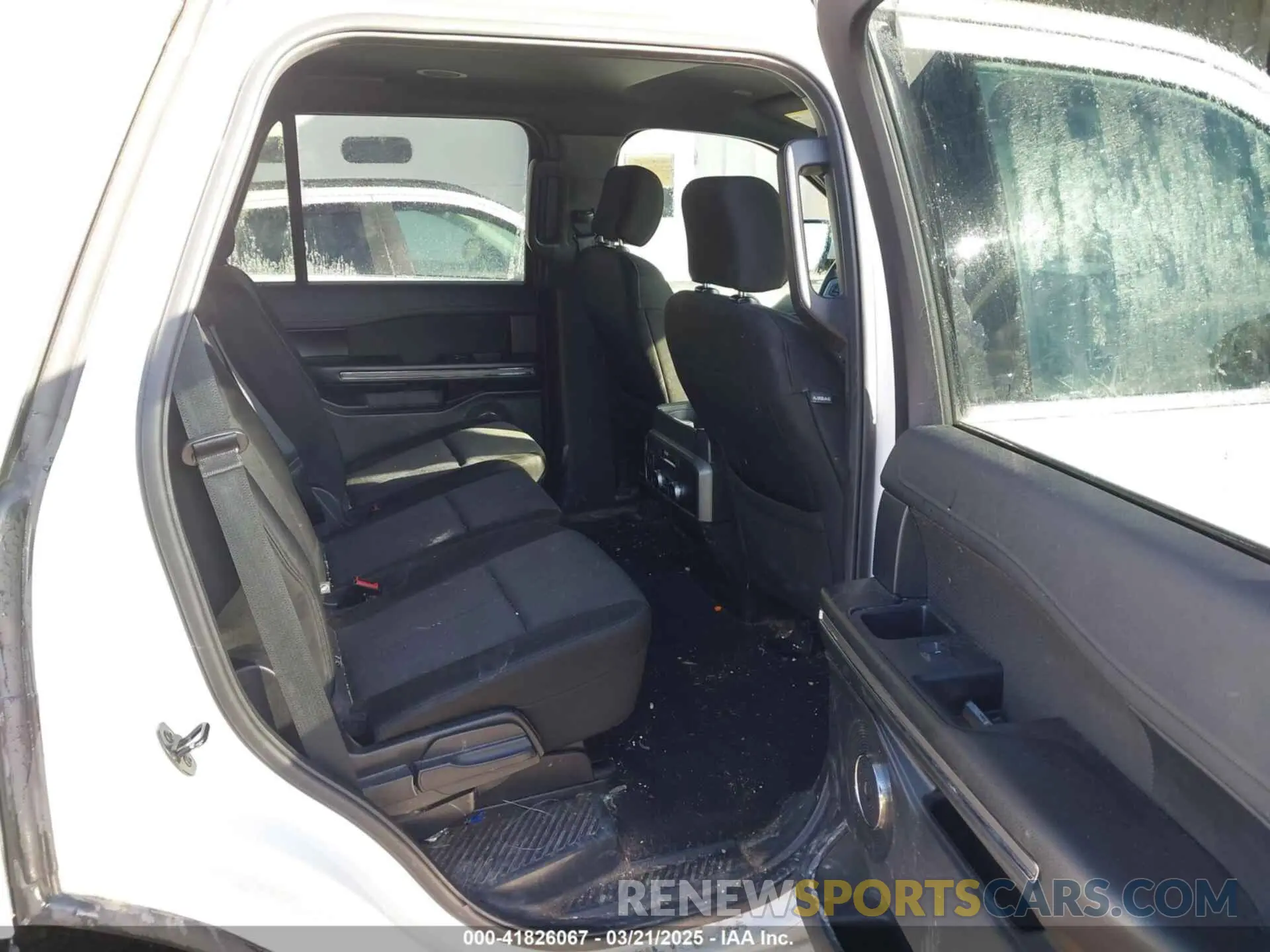 8 Фотография поврежденного автомобиля 1FMJU1JT6KEA53410 FORD EXPEDITION 2019