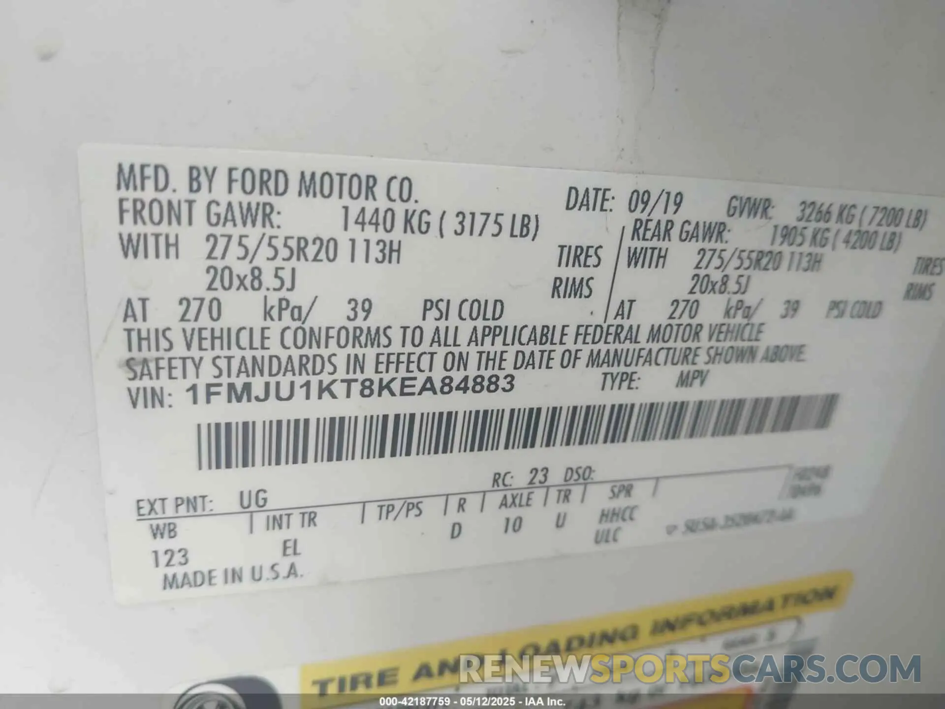 9 Photograph of a damaged car 1FMJU1KT8KEA84883 FORD EXPEDITION 2019