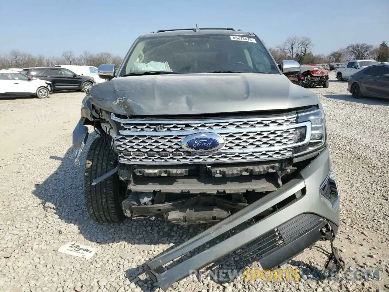 5 Photograph of a damaged car 1FMJU1MT5KEA79007 FORD EXPEDITION 2019