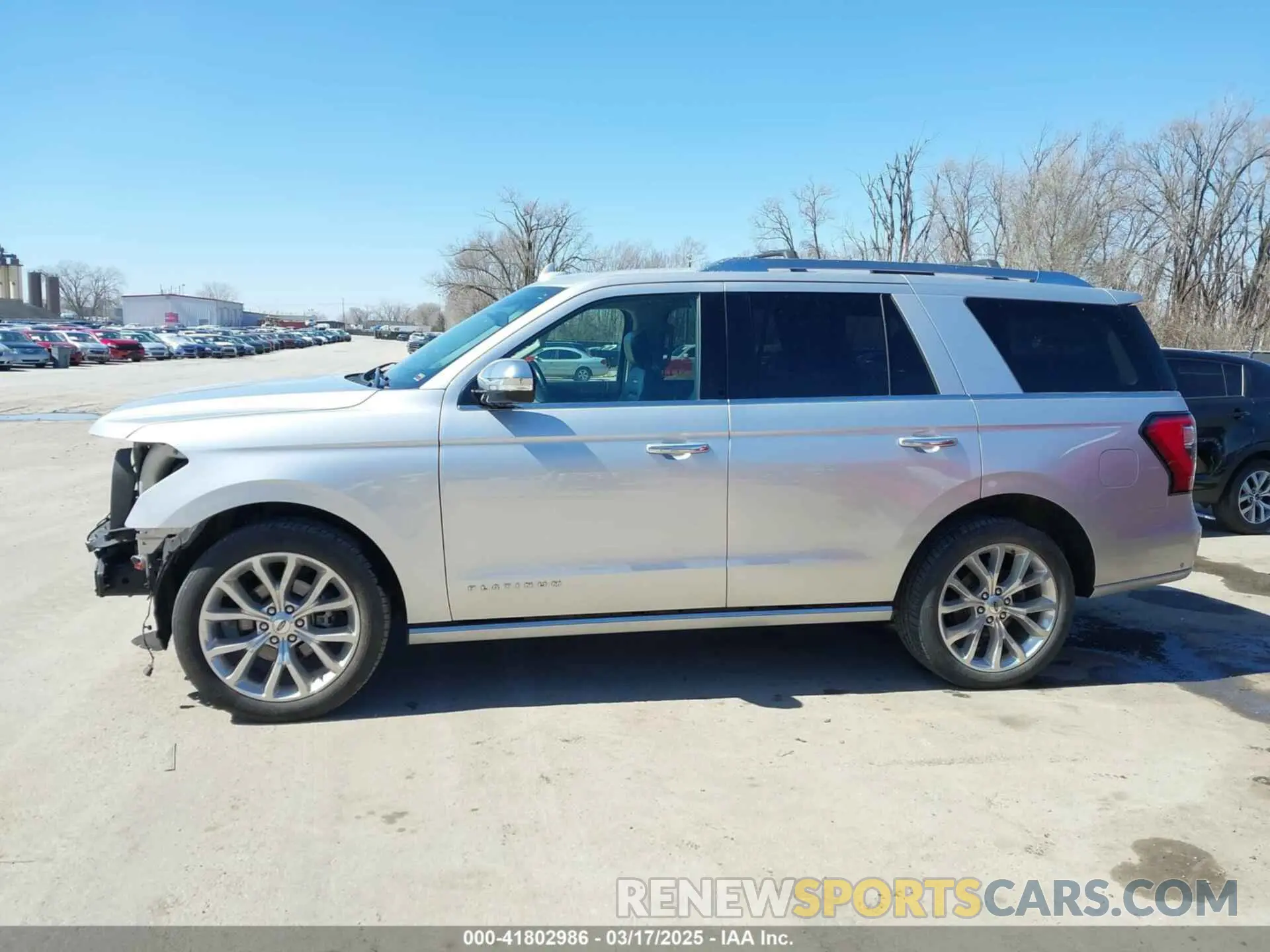 15 Photograph of a damaged car 1FMJU1MT6KEA52494 FORD EXPEDITION 2019