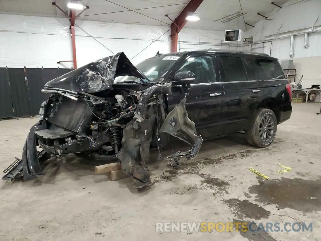 1 Photograph of a damaged car 1FMJU2AT6KEA00048 FORD EXPEDITION 2019