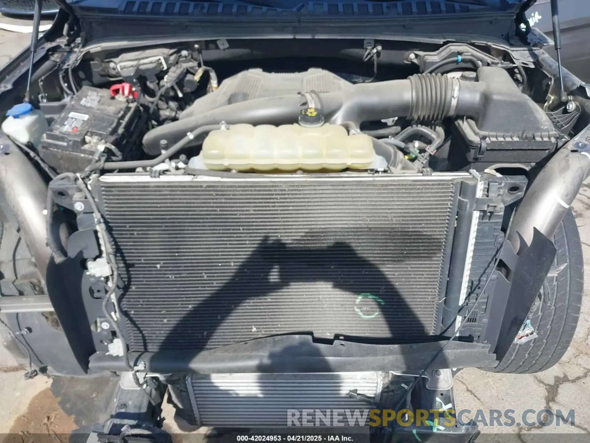 10 Фотография поврежденного автомобиля 1FMJU2AT7KEA58041 FORD EXPEDITION 2019
