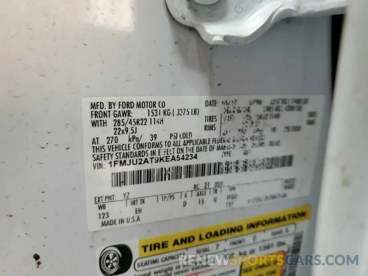 13 Photograph of a damaged car 1FMJU2AT9KEA54234 FORD EXPEDITION 2019