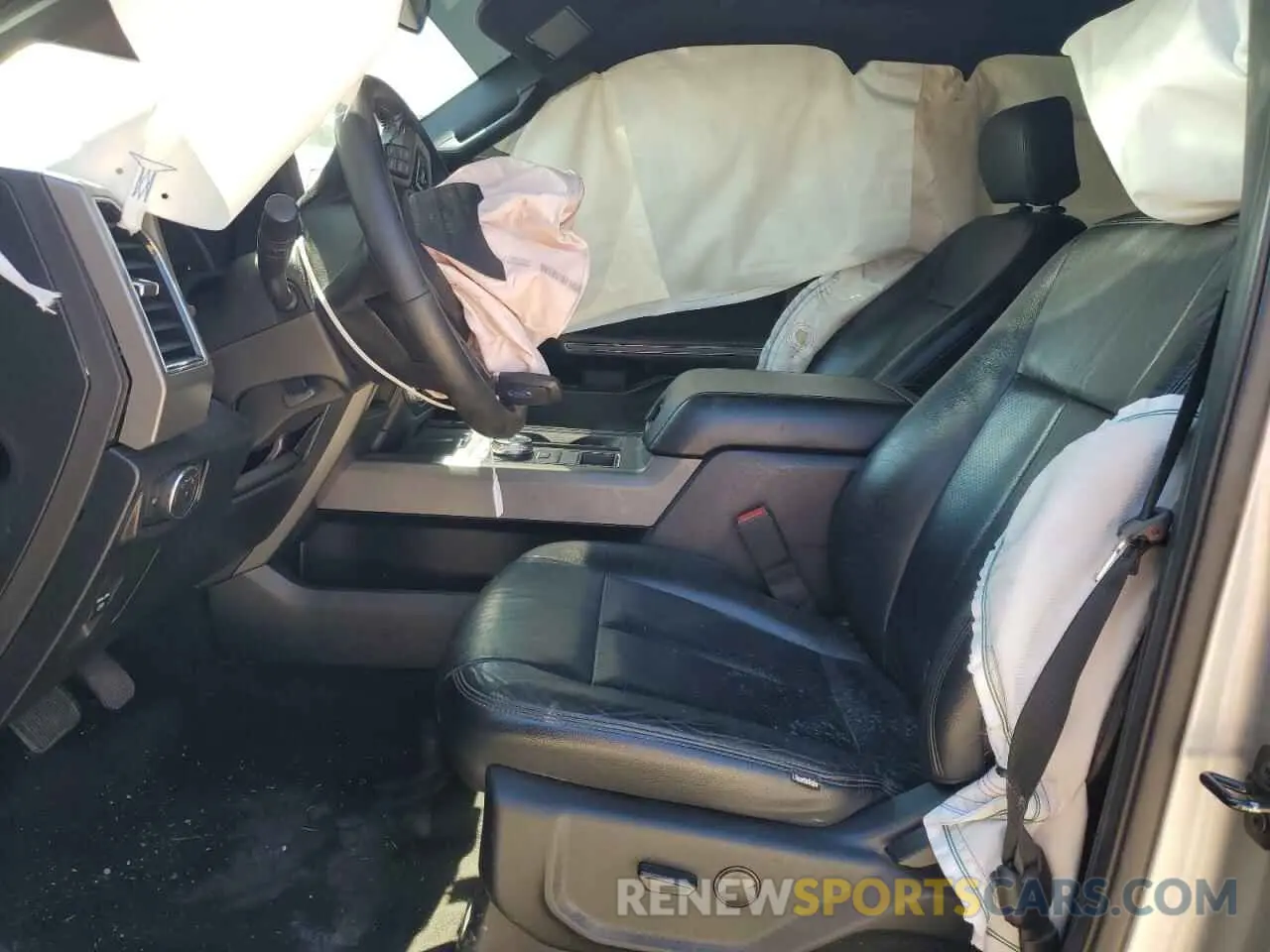 7 Photograph of a damaged car 1FMJK1HT8LEA66334 FORD EXPEDITION 2020
