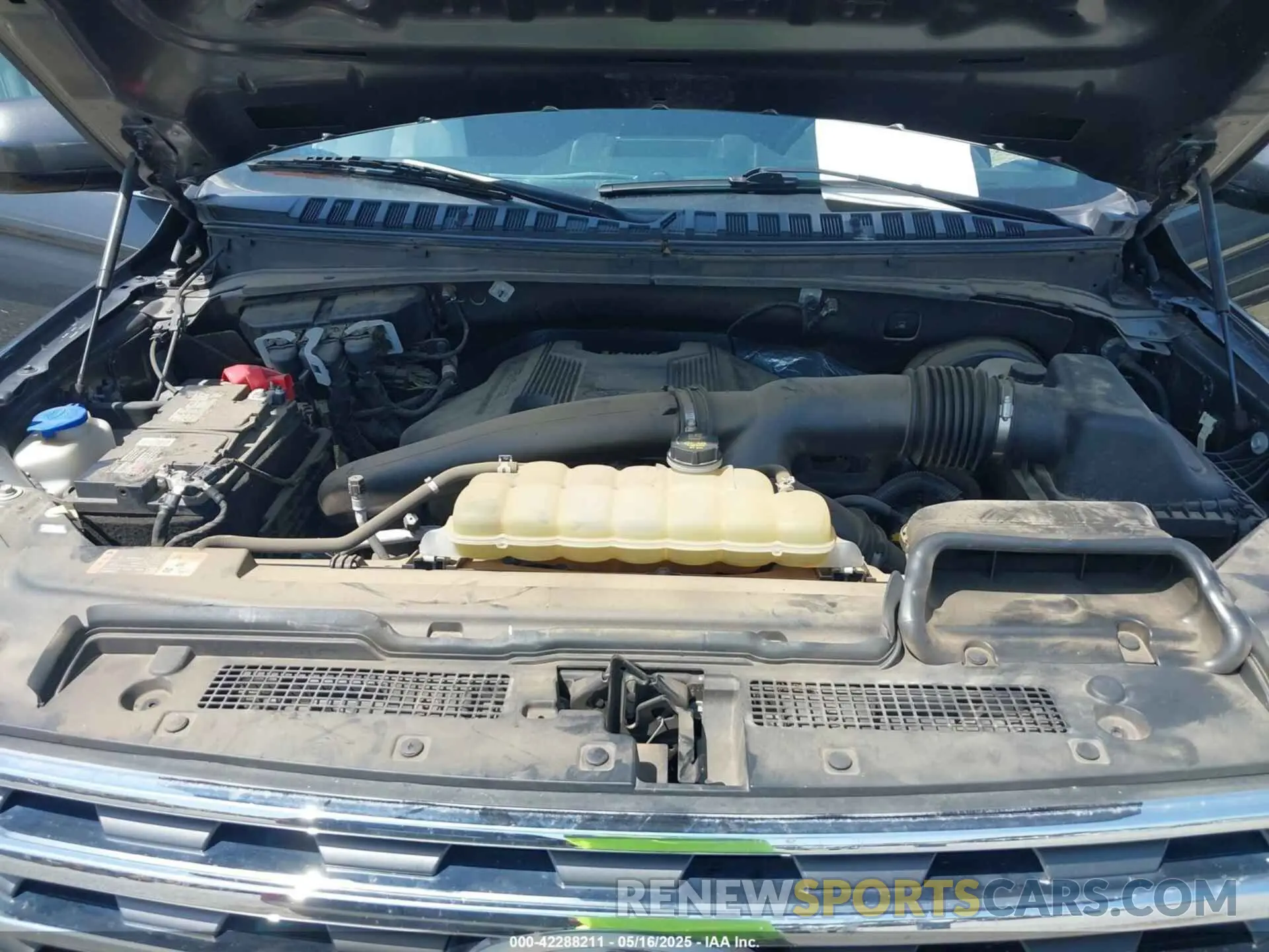10 Photograph of a damaged car 1FMJK1HT9LEA70229 FORD EXPEDITION 2020