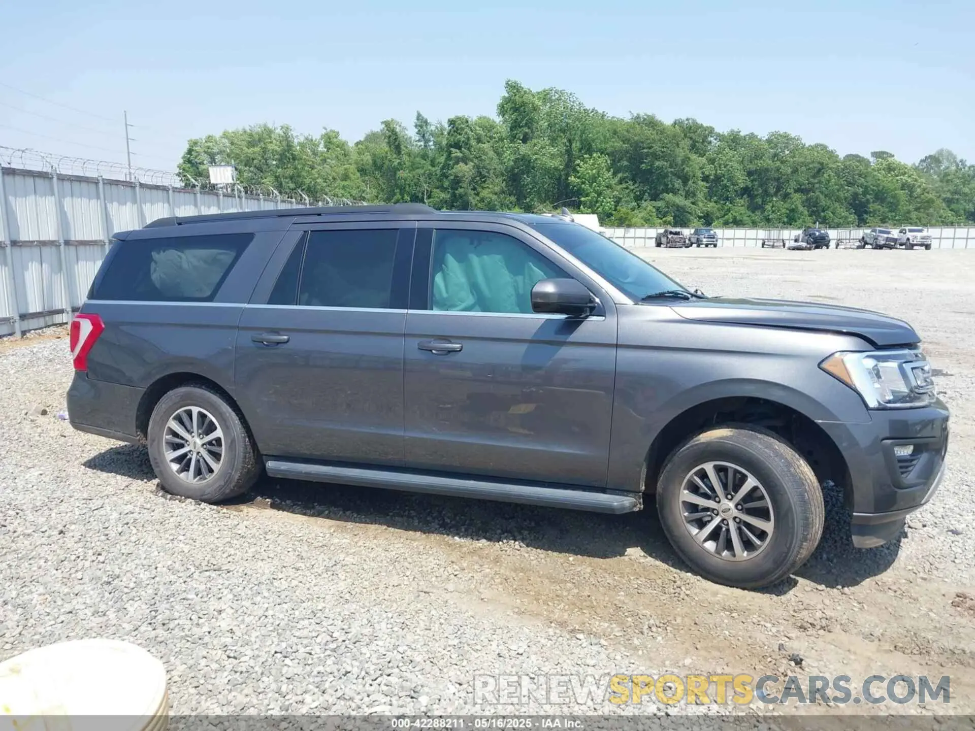 14 Photograph of a damaged car 1FMJK1HT9LEA70229 FORD EXPEDITION 2020