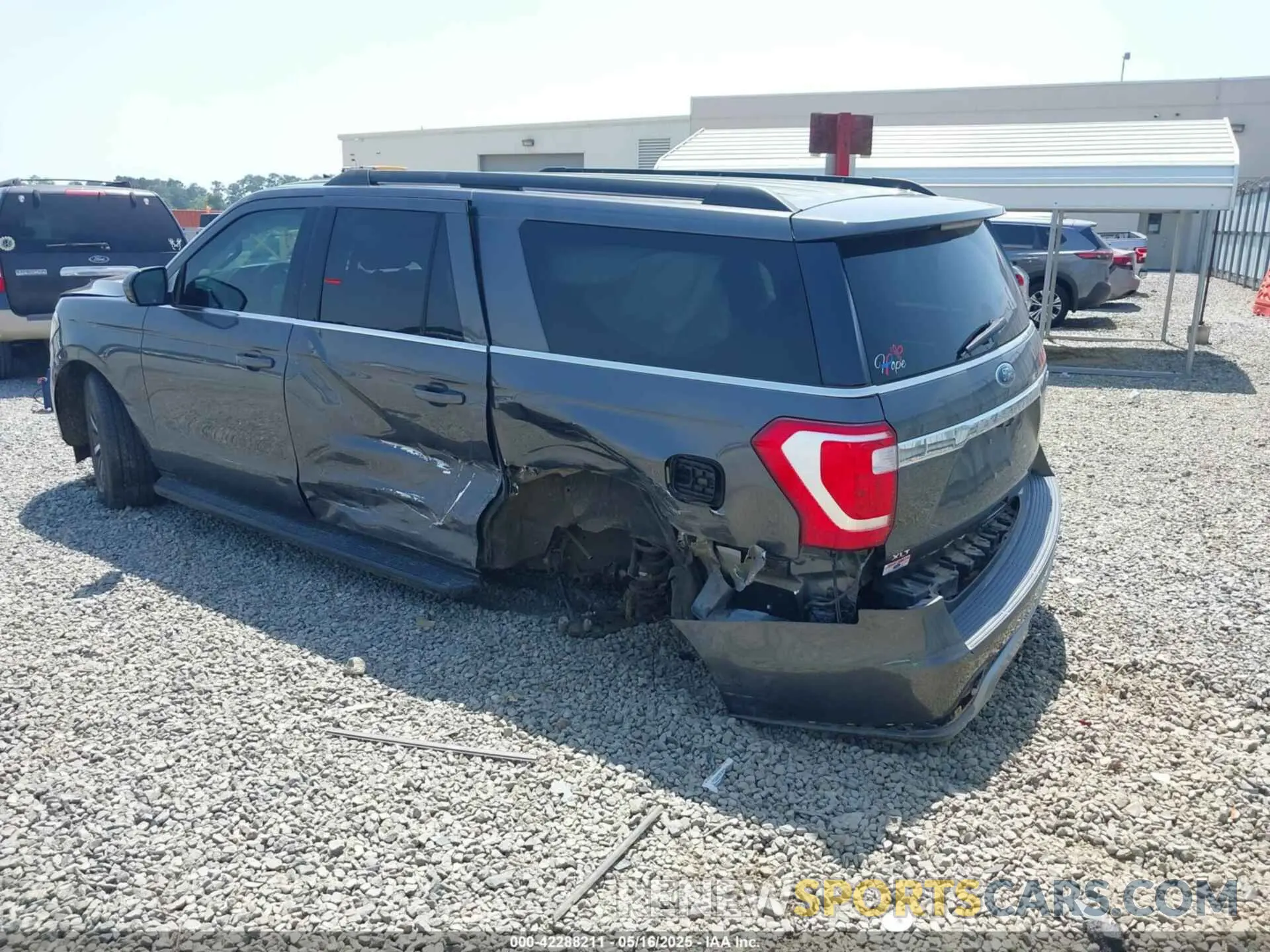 3 Photograph of a damaged car 1FMJK1HT9LEA70229 FORD EXPEDITION 2020