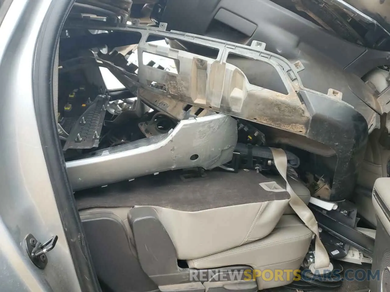 11 Photograph of a damaged car 1FMJK1JT0LEA69321 FORD EXPEDITION 2020