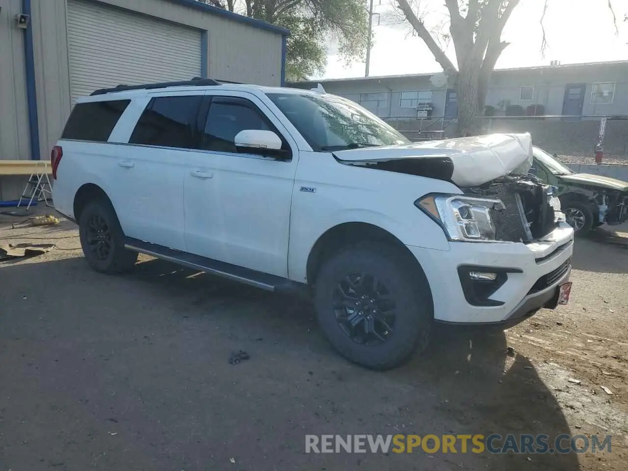 4 Фотография поврежденного автомобиля 1FMJK1JT4LEA25015 FORD EXPEDITION 2020