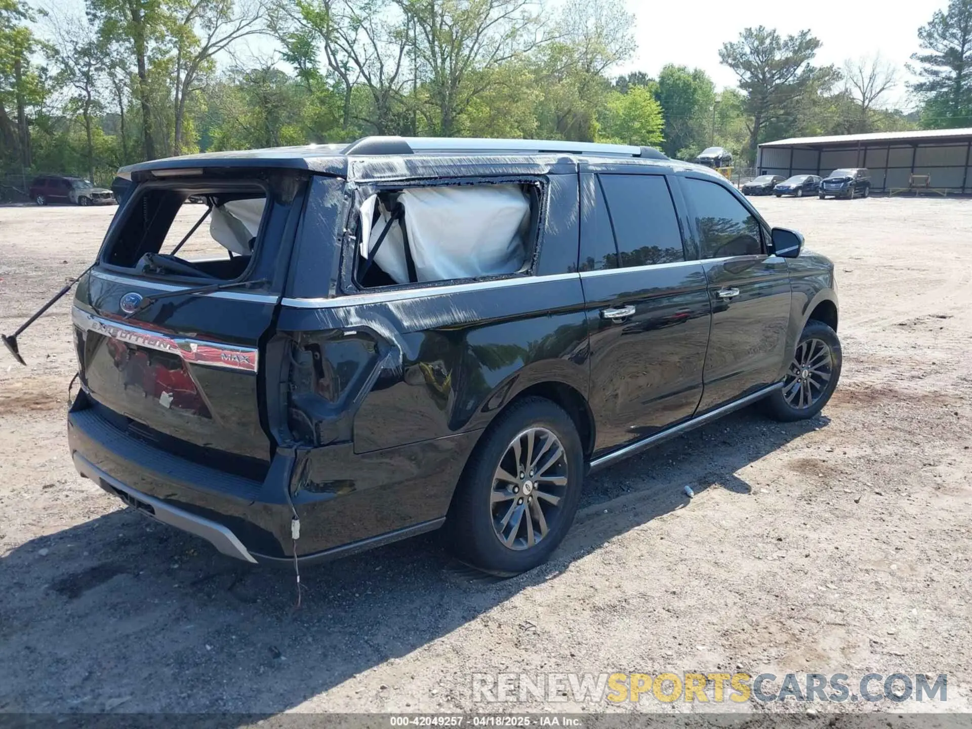 4 Photograph of a damaged car 1FMJK1KT3LEA21715 FORD EXPEDITION 2020