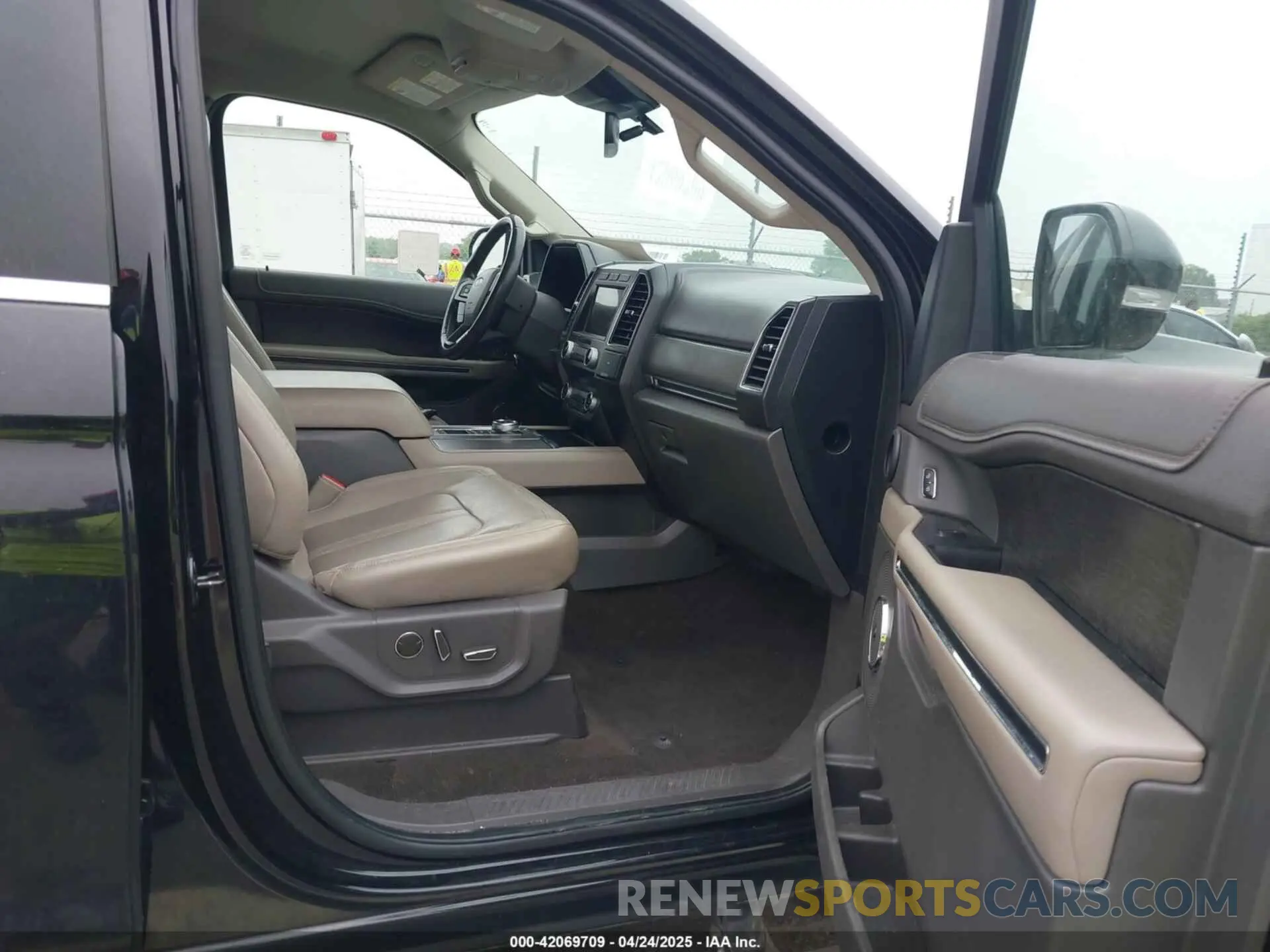 5 Фотография поврежденного автомобиля 1FMJK1KT8LEA11679 FORD EXPEDITION 2020