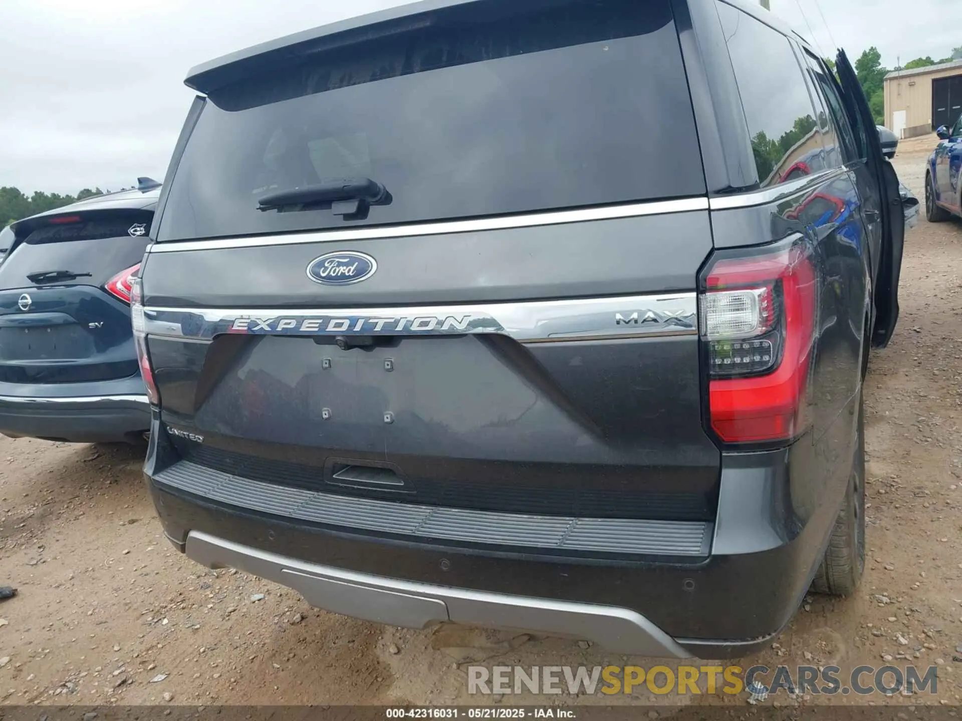 15 Фотография поврежденного автомобиля 1FMJK1KT9LEB00385 FORD EXPEDITION 2020